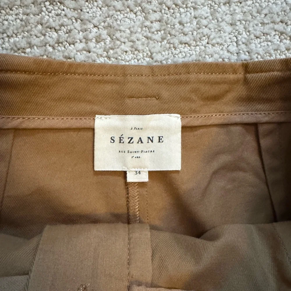 Sézane Rome Shorts - Picture 2 of 3